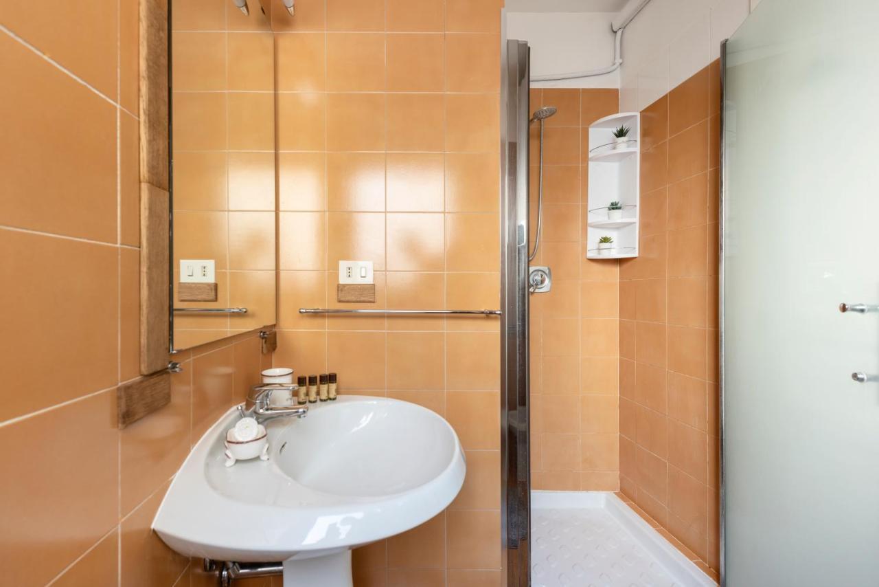 Home Sweet Holiday Srl Roma Esterno foto